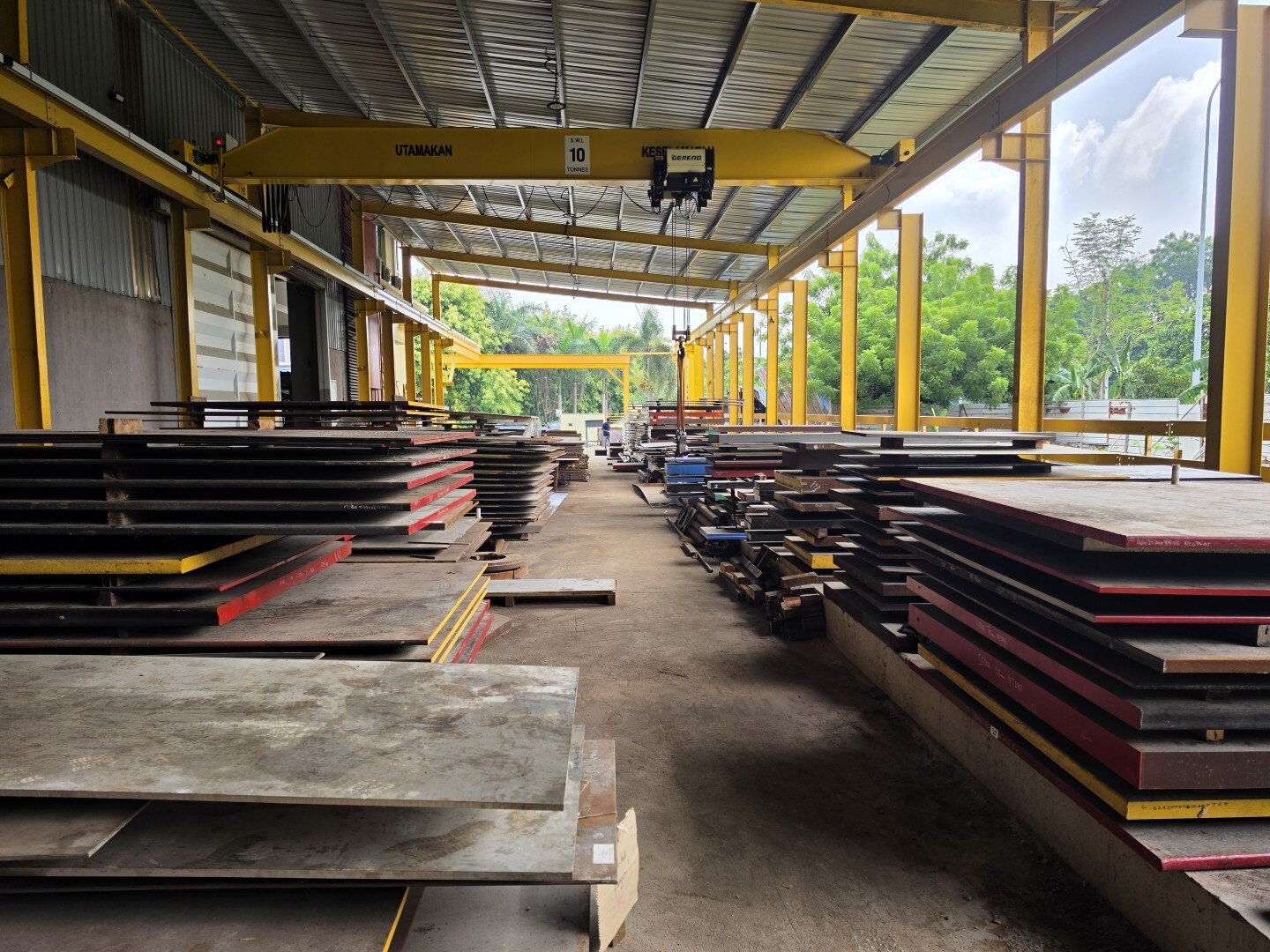 ESteel June 609 113643