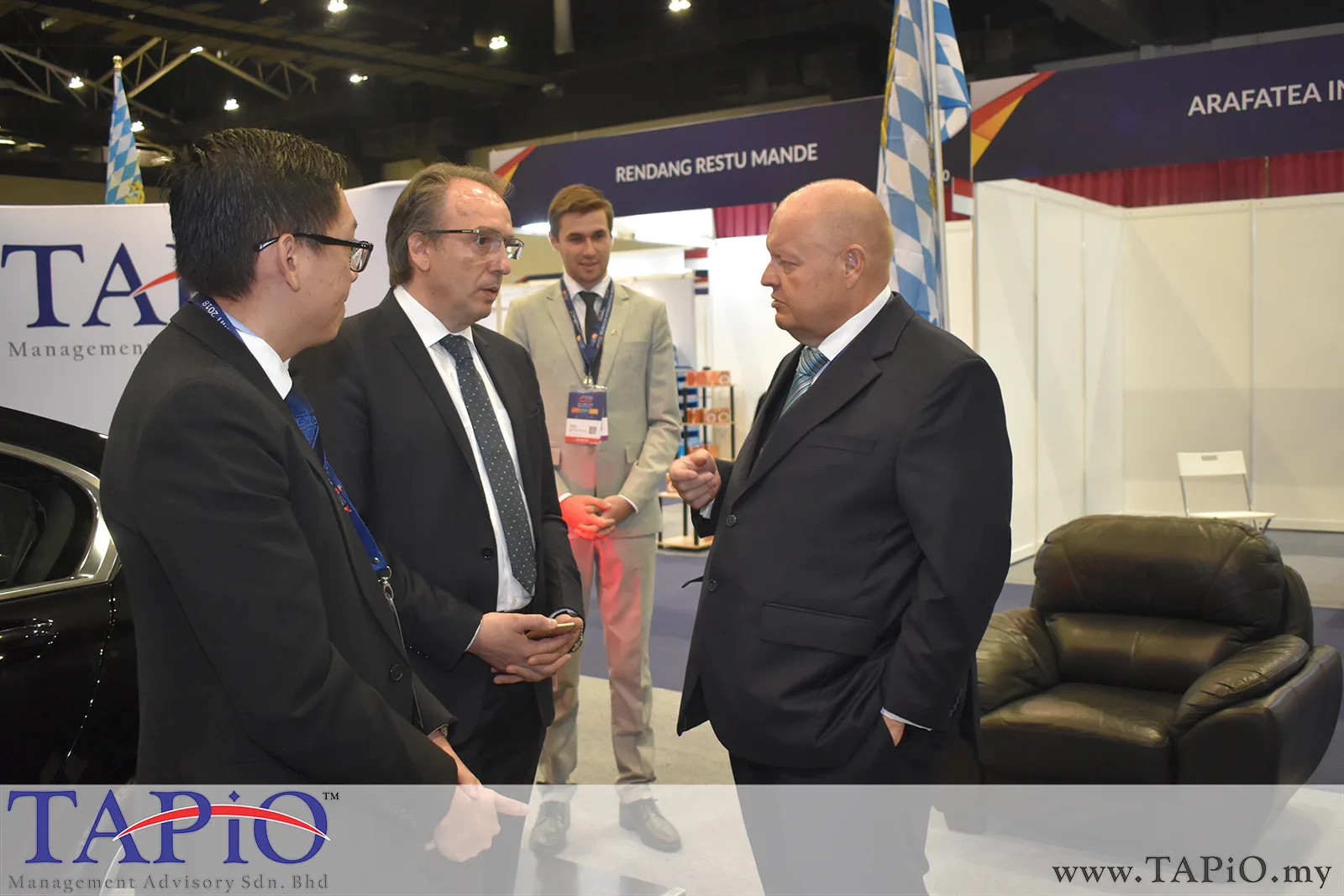 from left to the right: General Manager of HappyWater Mr. Heng Siang Tan, Chief Executive Officer of  EU-Malaysia Chamber of Commerce and Industry Mr. Roberto Benetello, Mr. Maxime Vandenabeele, Chairman of TAPiO Management Advisory Mr. Bernhard Schutte
